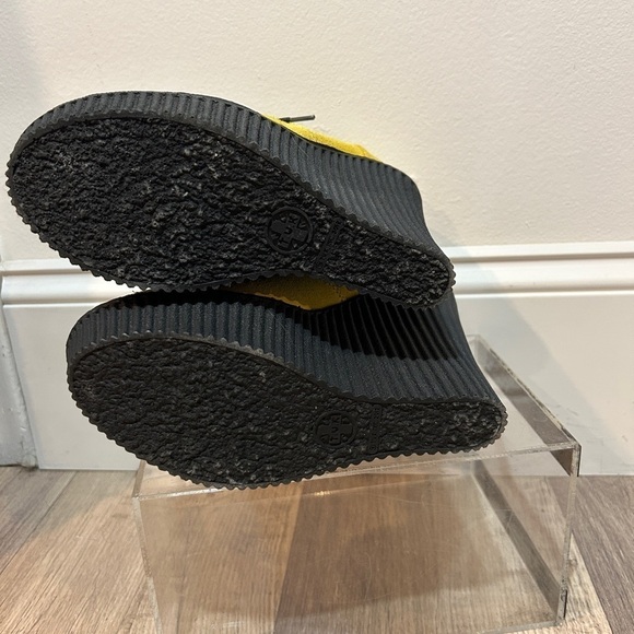 T.U.K. Yellow Suede Wedge Creepers shoes size 8 - Picture 6 of 6